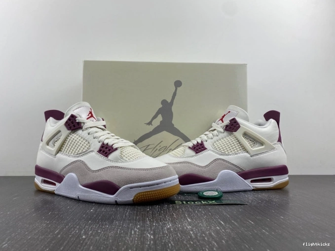 x Sapphire SB Jordan 4 DR5415-102 Red 0707